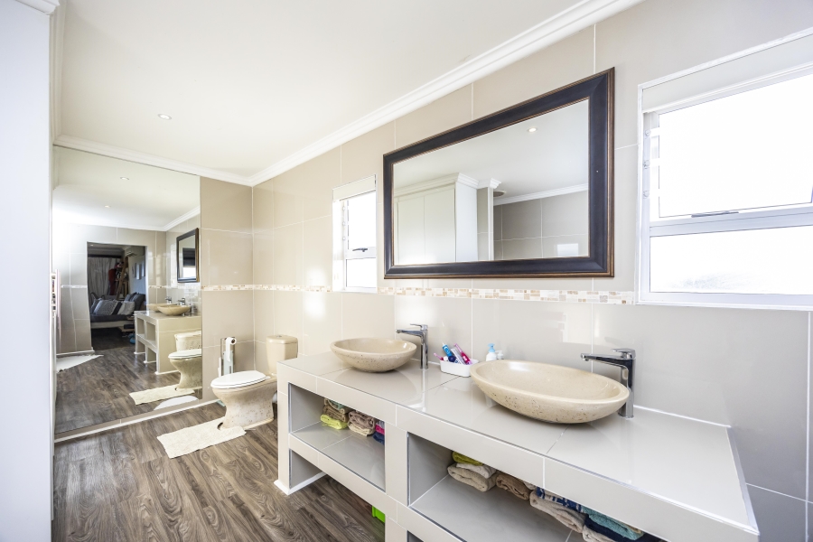 3 Bedroom Property for Sale in Gonubie North Eastern Cape